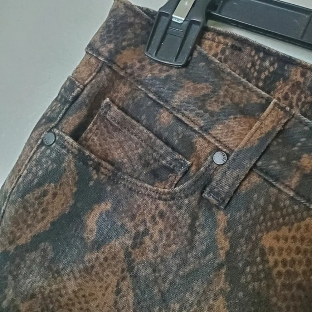 PAIGE Hoxton Ultra Skinny Snake Print Jeans in Coated Stretch‎ Denim